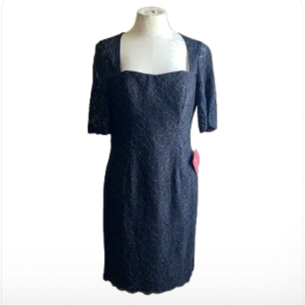 Watters & Watters Gray Lace Square-Neck Sheath Dress